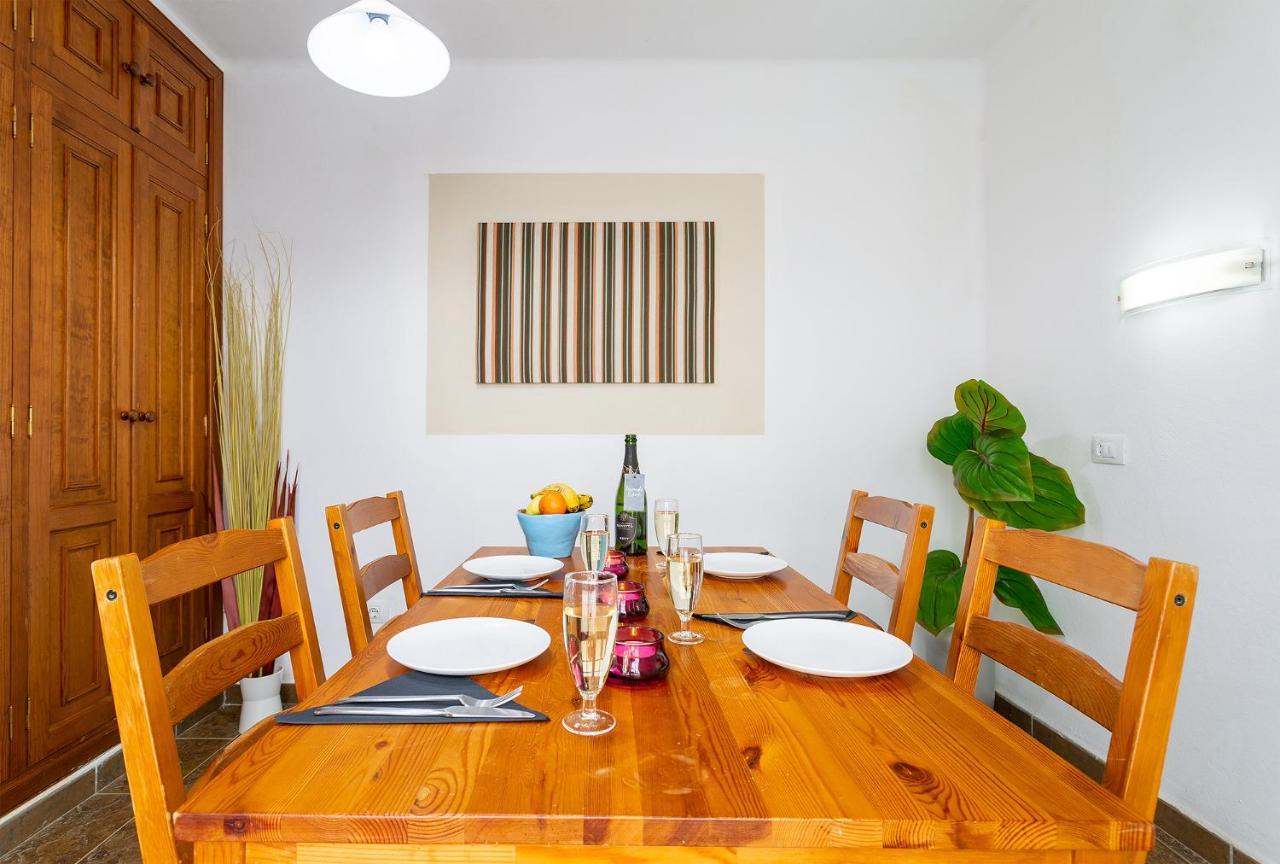 Casa Lili - Shared Pool - Close To Seafront Promenade - Sea Views From Upper Terrace Punta Mujeres Luaran gambar