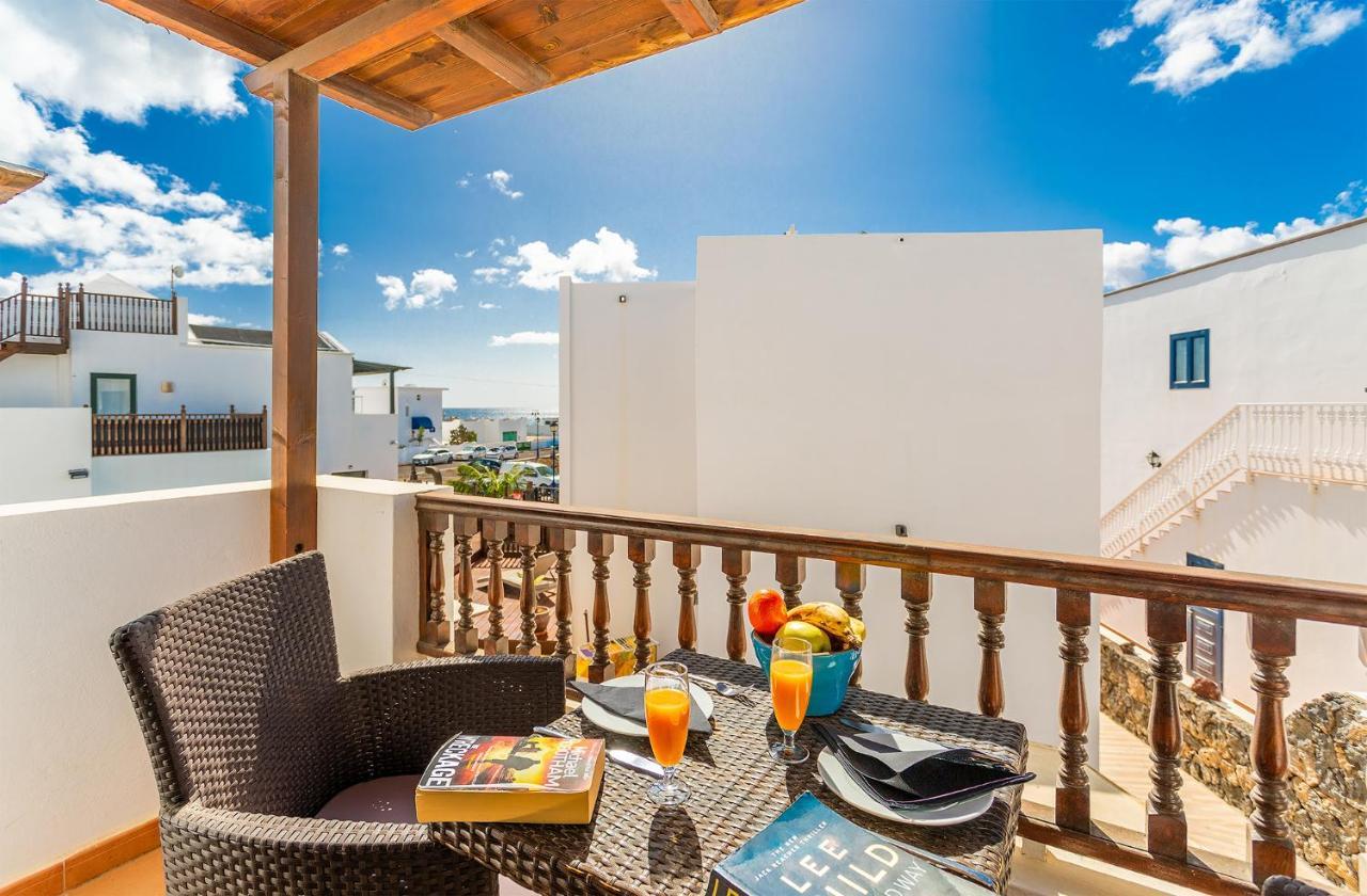 Casa Lili - Shared Pool - Close To Seafront Promenade - Sea Views From Upper Terrace Punta Mujeres Luaran gambar