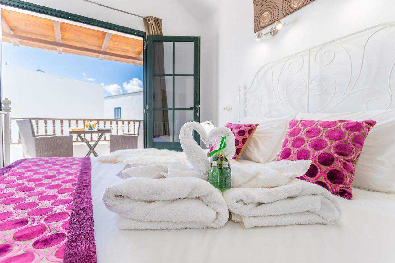 Casa Lili - Shared Pool - Close To Seafront Promenade - Sea Views From Upper Terrace Punta Mujeres Luaran gambar